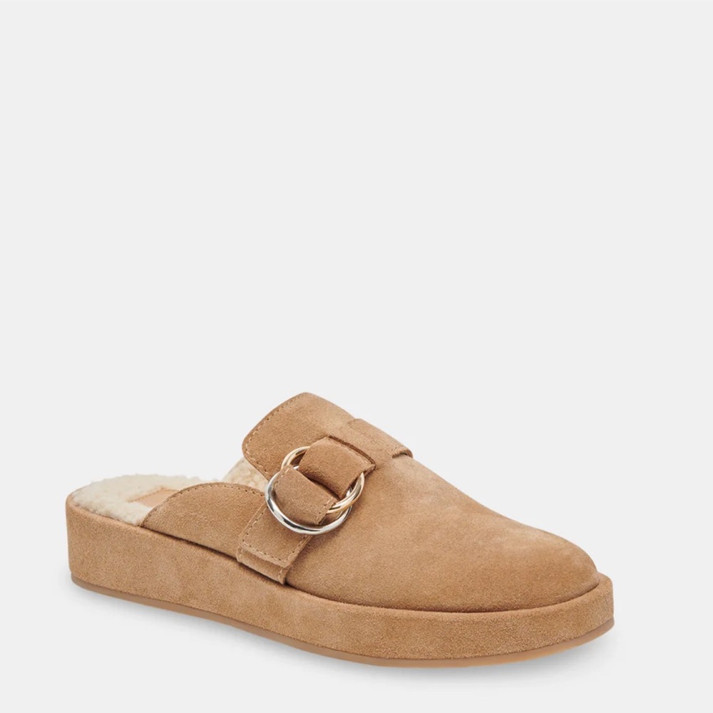 New!! Dolce Vita Astor Plush Flats size 7. No box.
